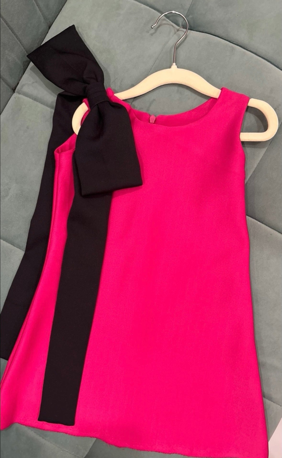 Bow dress