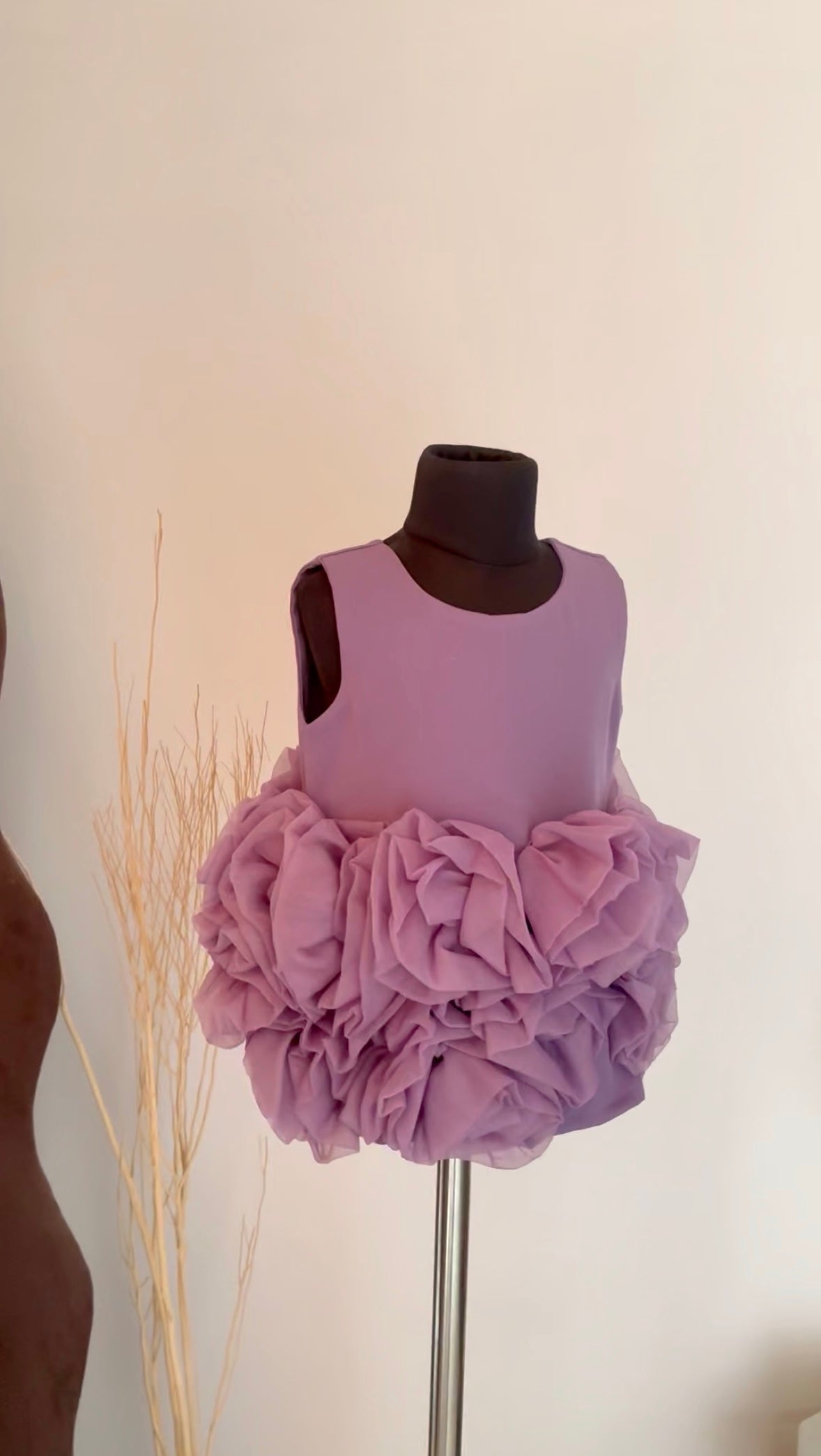 RUFFLE DRESS